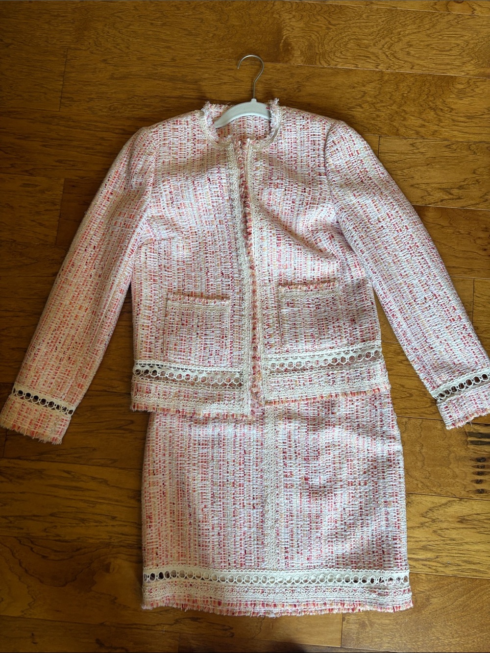 Elie Tahari Pink and White Tweed Skirt Suit